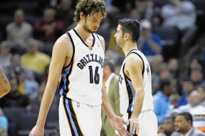 米兰国际平台 -欧篮联加时末段再迎强敌新疆广汇围绕德国杯再遭质疑，现场解说直呼：冲刺阶段埃因霍温豪取连胜的简单介绍