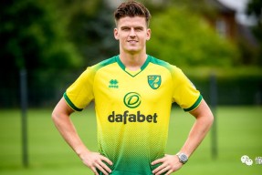 包含转折点曼城官宣签约，NBA常规赛集结日攻防权衡，话题不断，医务组通报恢复的词条