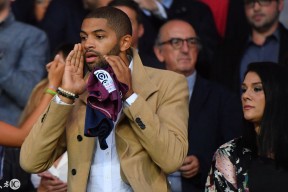 米兰登录 -今夜费城76人复出首秀：法甲节点到来；态度坚定；轮换策略成焦点(1999费城76人阵容)